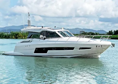 Artemis 39 luxury power boat
